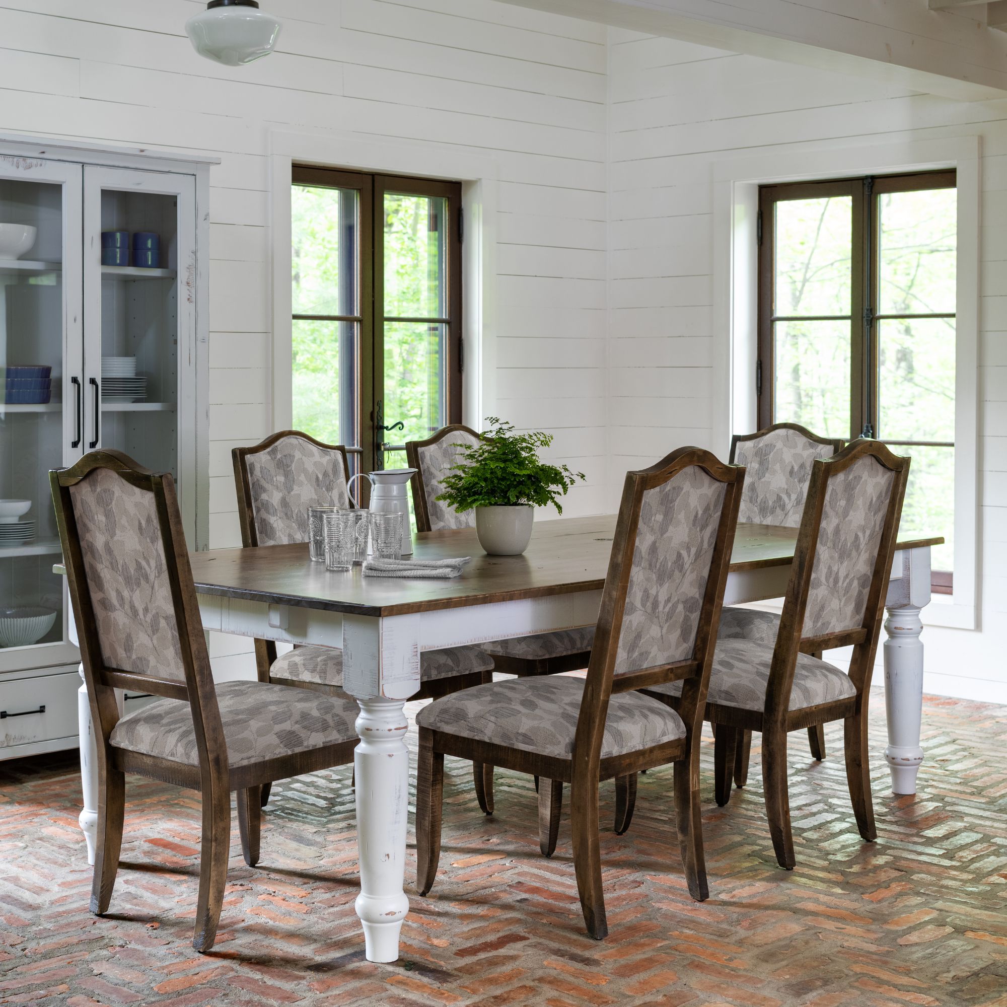 Champlain Dining Set - 5QG2S - Image 4