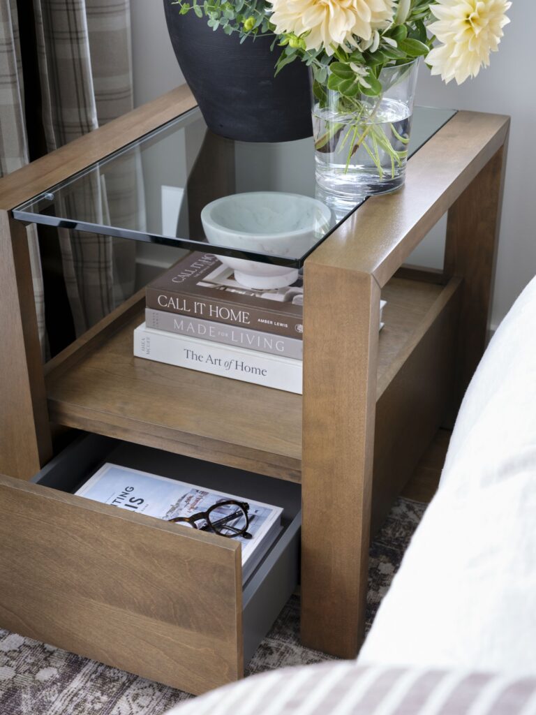 End Table 2421 TO - Image 9