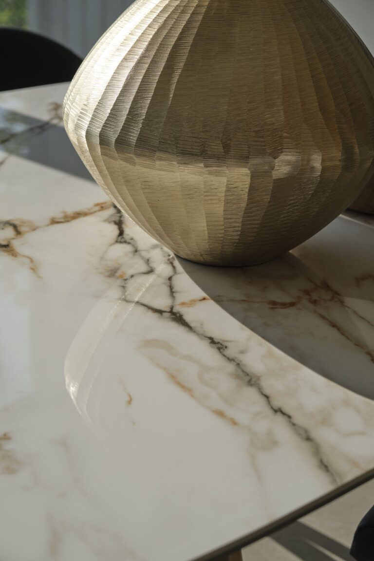 Table ovale en porcelaine - Base DV – Image 6